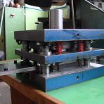 Stružený střižný nástroj