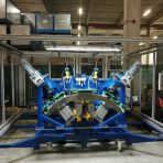 Sdružený stříhací a lepící stroj